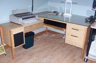 Annonces classees img:preview MEUBLE EN FORME DE L