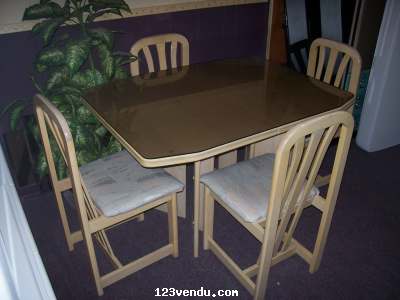 Annonces classees img:preview ENSEMBLE DE SALLE À MANGER