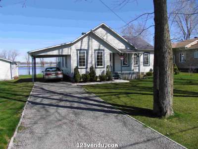 Annonces classees img:preview Maison unifamiliale - bord de l