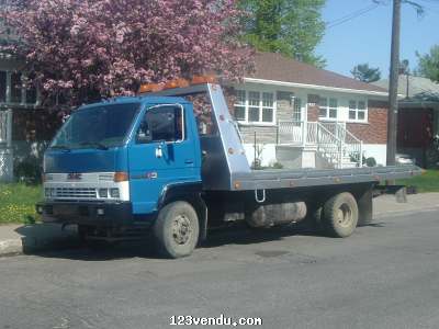 Annonces classees img:preview *URGENTS* ACHATS AUTO CAMION ROUTE OU FERAILLE (450-670-7715