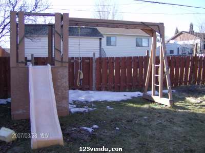 Annonces classees img:preview Module de jeux extérieur