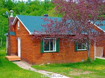 Annonces classees img:preview Chalet au bord de l