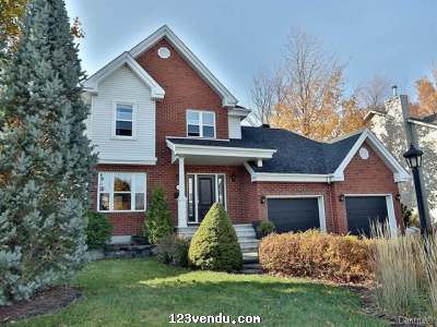 Annonces classees img:preview 784 des Bernaches, Mont-St-Hilaire 489 500 $