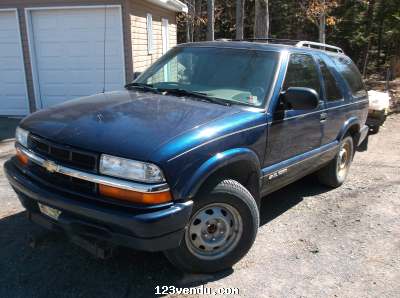 Annonces classees img:preview Chevrolet Blazer 2005 à vendre