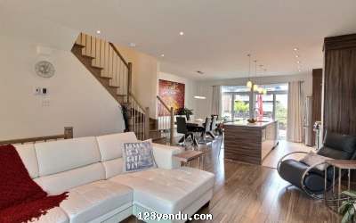 Annonces classees img:preview Maison de ville à Vendre, Terrebonne