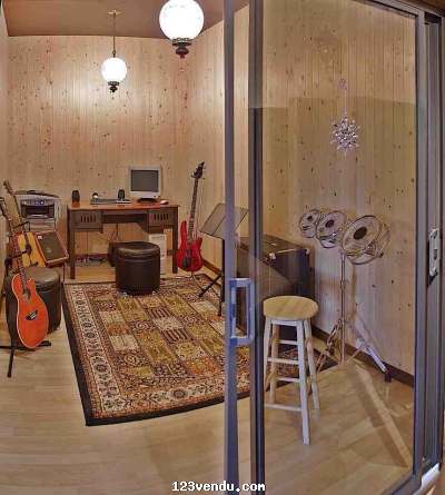 Annonces classees img:preview COURS DE GUITARE - BASSE