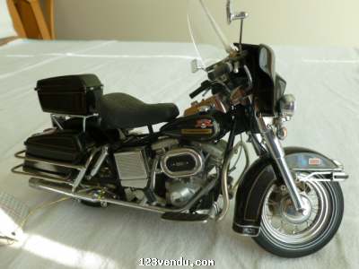 Annonces classees img:preview Franklin Mint Harley Davidson 1976 Electra Glide