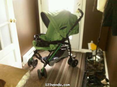Annonces classees img:preview Poussette Peg Perego Pliko 3 verte