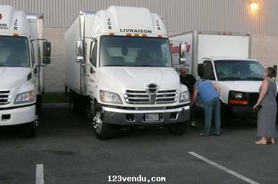 Annonces classees img:preview HINO 185 BOITE DE 18 PIEDS ANNÉE 2009