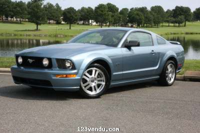 Annonces classees img:preview Ford Mustang Gt Premium année 2005