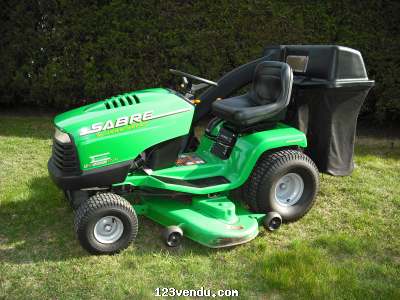 Annonces classees img:preview Tracteur a pelouse John Deer