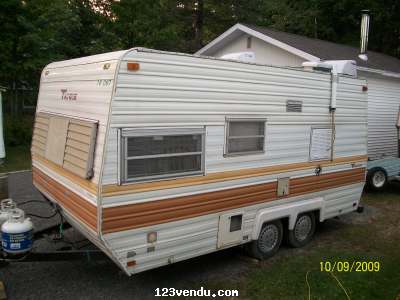 Annonces classees img:preview Roulotte Taurus 1980 18 pieds double essieu