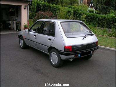 Annonces classees img:preview PEUGEOT 205 GT