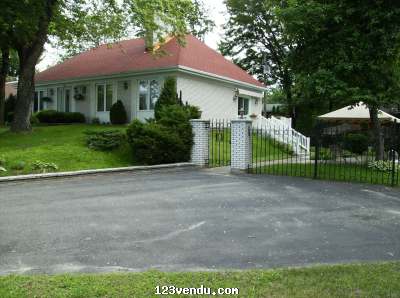 Annonces classees img:preview MINI-DOMAINE URBAIN