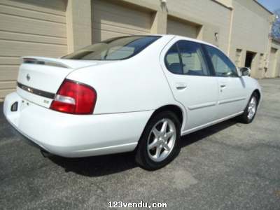 Annonces classees img:preview 2000 NISSAN ALTIMA
