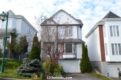 Annonces classees img:preview Maison de plain-pied à vendre à Sainte-Rose (Laval), Laval