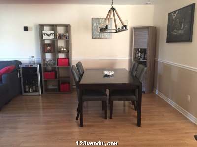 Annonces classees img:preview LOGEMENT / REZ-DE-CHAUSSÉE / TRIPLEX RÉCENT / JUILLET 2015