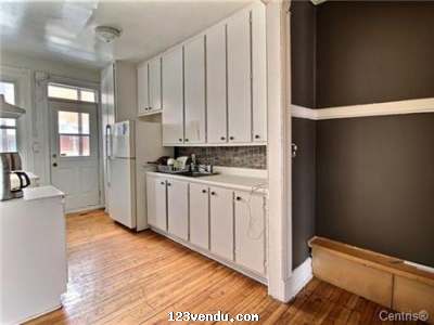 Annonces classees img:preview Duplex$269000,Mtl,Hochelaga 2x5 1/2,
