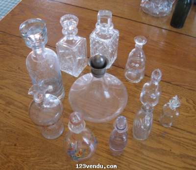 Annonces classees img:preview Carafes à liqueurs - lot de 11