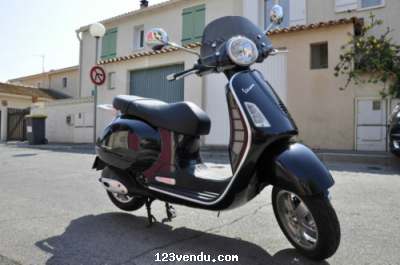 Annonces classees img:preview Don Vespa Piaggio Grand Turismo